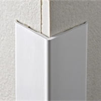 Paraspigolo antiurto in PVC bianco adesivo 30x30 mm - aste da 270 cm